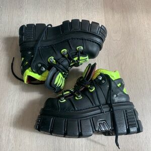 NEW ROCK platform ankle boots